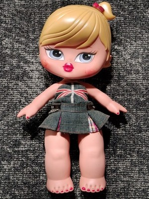 Bratz Doll Big Baby Chloe 12'' 1st Edition MGA Entertainment Doll Collectible