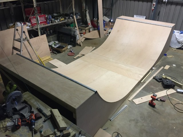 stuntz x finger skateboard