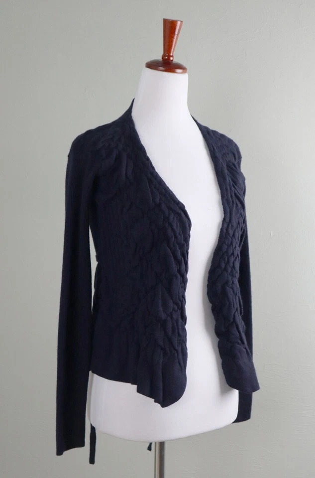 Suéter Cardi ANTHROPOLOGIE NUEVO CON ETIQUETAS $98 Sparrow Azul Marino Lana Merino Talla XS Foto 2 de 4