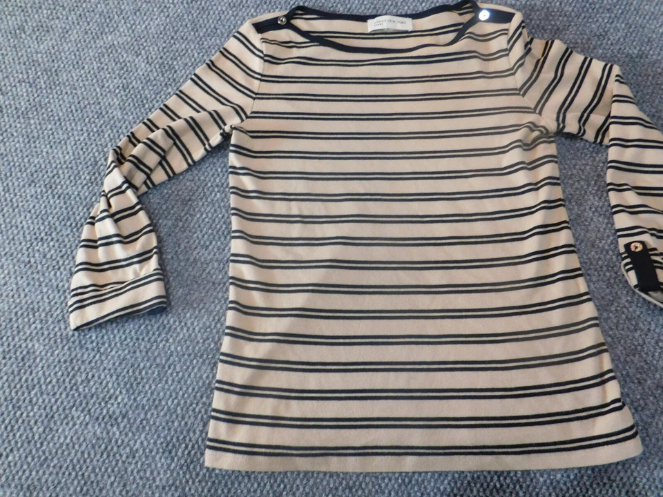Jones New York top Small Beige striped sport pullover womens stretch - Image 3 of 4