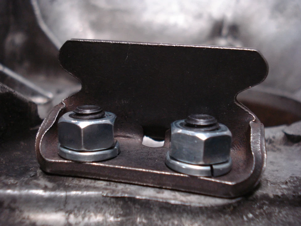 Kit de soporte fulcrum pivote carcasa campana horquilla embrague Mustang y Ford 1964-1966 Foto 3 de 4