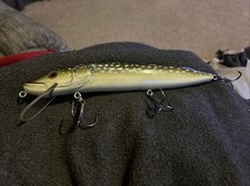 Pikemaster W-250 Fishing Lure 10” Tripple Hook