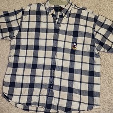 Vintage 1990s Disney Store Men  s XL MICKEY MOUSE SHIRT