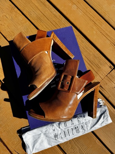 Stuart Weitzman Sunbelt Heel Ankle Strap 7.5 with box and dust bag