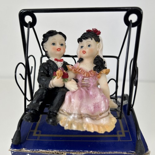 Haven Spanish Bride And Groom On Black Metal Swing - Picture 2 of 17