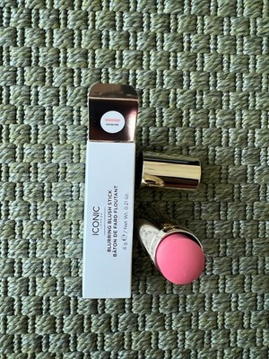 ICONIC London Blurring Blush Stick - Daiquiri 6g