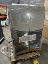 Labconco Purifier Logic 3 ft Class II Type A2 Biosafety Cabinet 120V With Stand