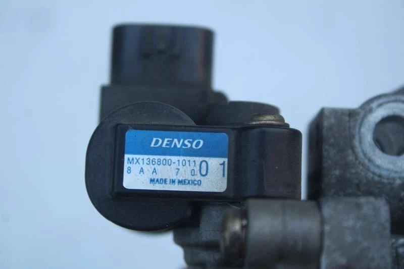 Acura TL 2003 carrocería del acelerador modelo base Foto 3 de 4