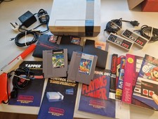 Nintendo NES Console Zapper Bundle Fully Tested + Original Leaflets & 5 Games