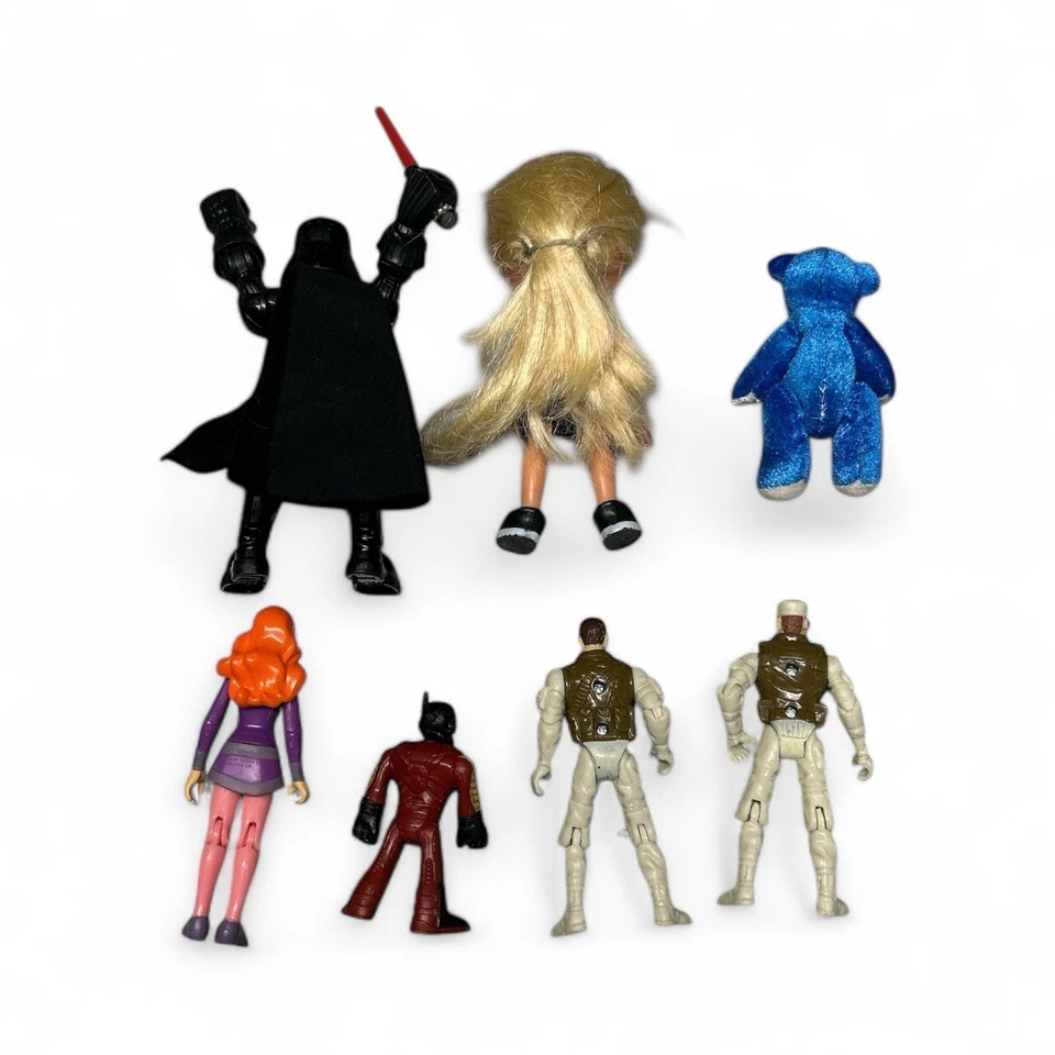 Lote de brinquedos Chap Mei 4" figuras de ação soldado Darth Vader Bratz Scooby doo urso - Imagem 2 de 2