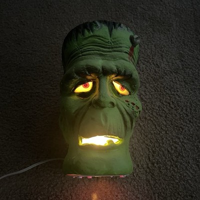 VTG 1993 Trendmasters FRANKENSTEIN HEAD HALLOWEEN 10  LIGHTED PLASTIC  TEST WORK
