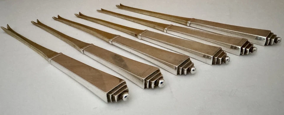 ORIGINAL SET OF 12 GEORG JENSEN GW STERLING PYRAMID LOBSTER PICKS OR FORKS - Image 4 of 4