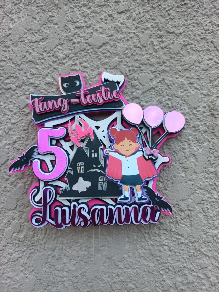 Topper de pastel holográfico colmillo-tastic chica vampiro #fiesta #cumpleaños #fiesta vampiro Foto 4 de 4