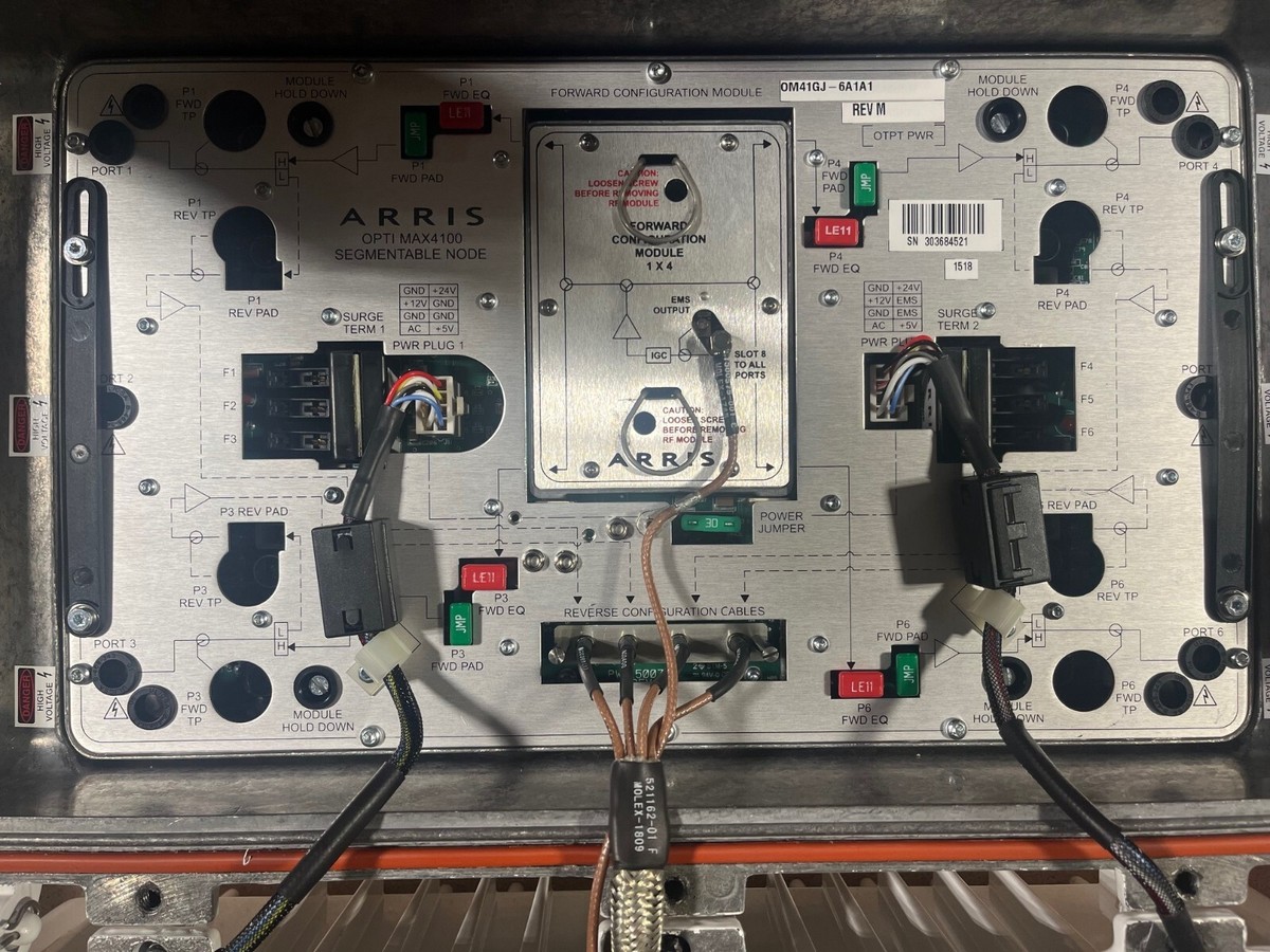 s-l1200.jpg s-l1200.jpg