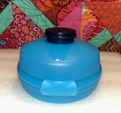 Tupperware BAGEL Keeper ROUND Sandwich LUNCH Box SALAD Container + SMIDGET Blue