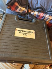 Pittsburgh A/C Manifold Gauge Set R-134A, 2-Valve, PSI, Dry, Hoses & Case