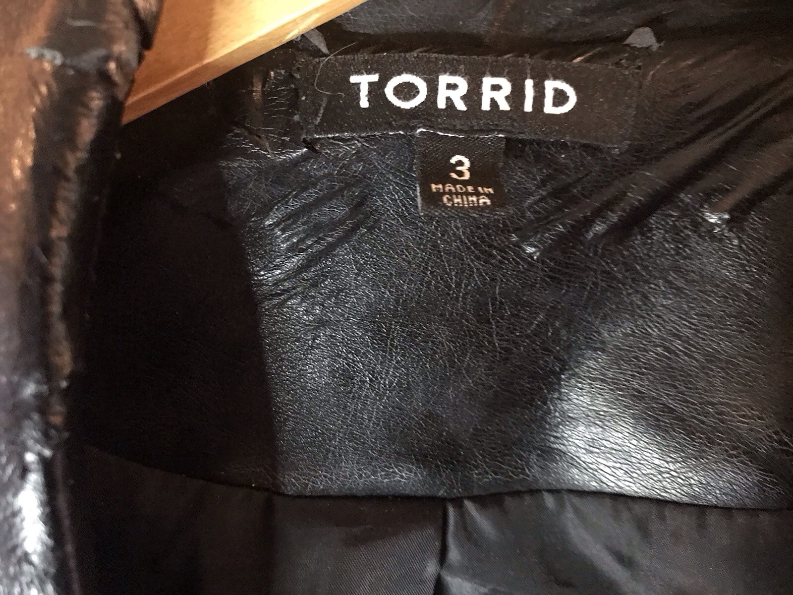 Torrid Women’s Size 3 PU Black Moto Jacket With Roses image 6