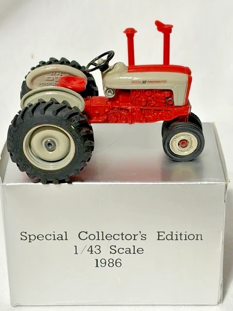 ERTL Ford 901 Powermaster, 1986 Special Collector's Edition, 1/43, NIB - Image 2 of 2