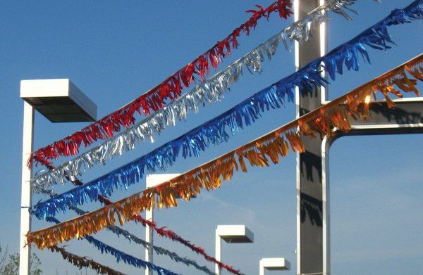 Car Lot Metallic Streamers, Business Streamers, Pennants, 60 Foot ...