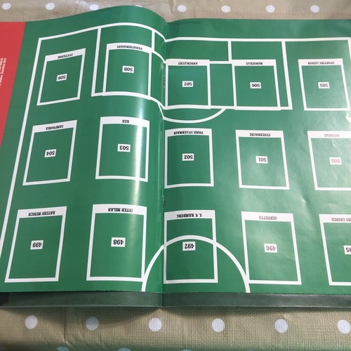 RARE VINTAGE 100 x SEALED PANINI STICKER PLUS EMPTY ALBUM FOOTY 1990 - Picture 12 of 18