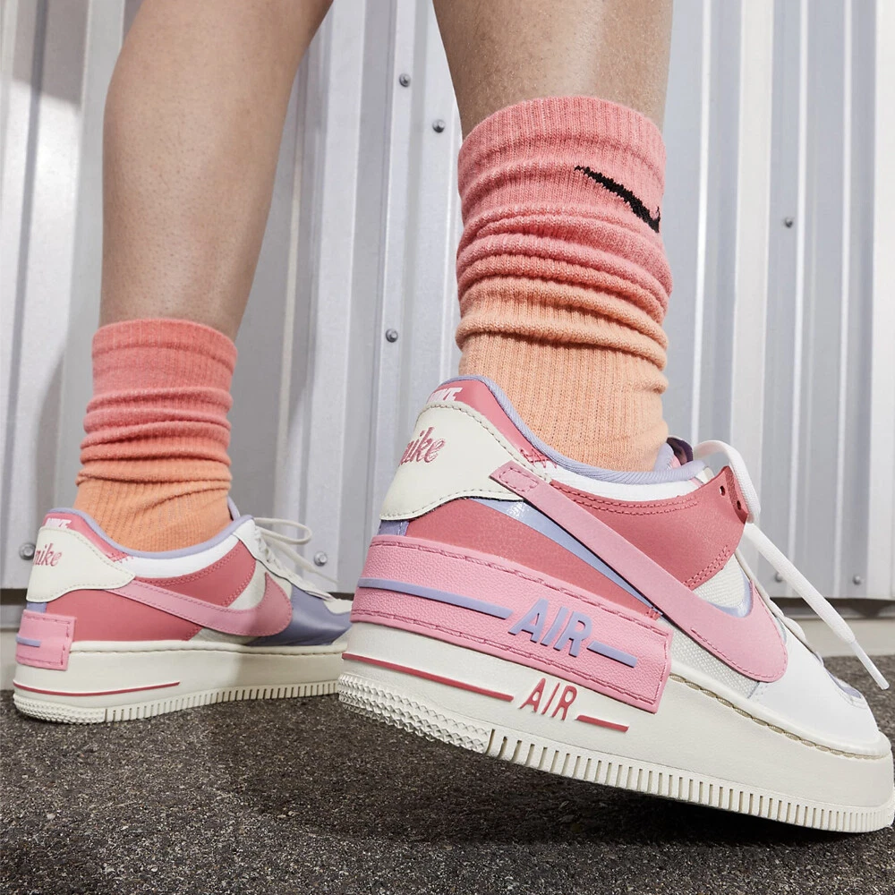Chaussure top nike corail