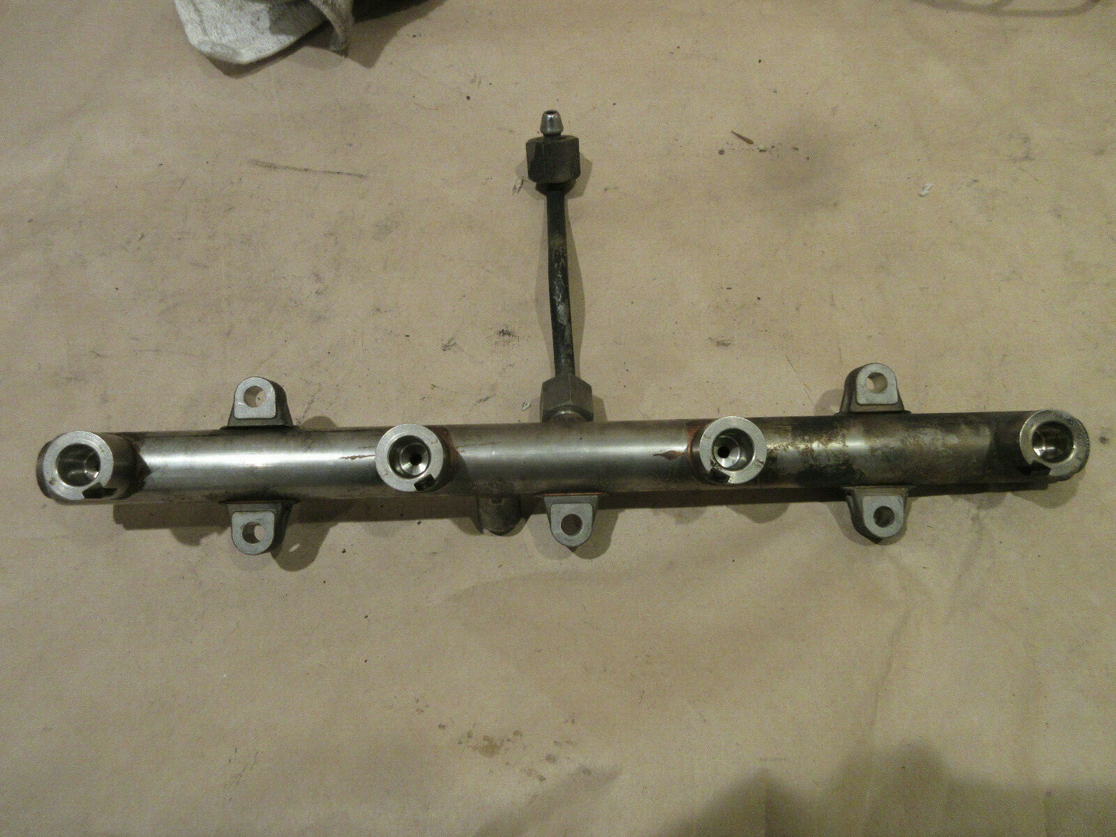 Ferrari 458 Injector Tube / Fuel Rail P/N 250777