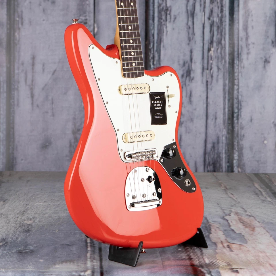 Fender Player II Jaguar, oro coral Foto 2 de 4