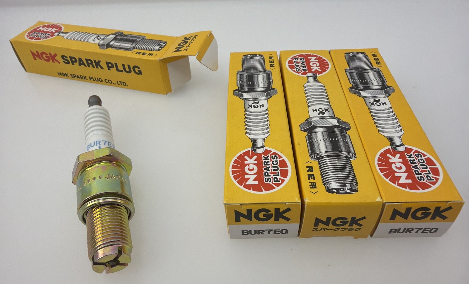 NGK BUR7EQ Spark Plugs Performance Resistor Type Set Of 4 Nagoya Japan OEM Spec