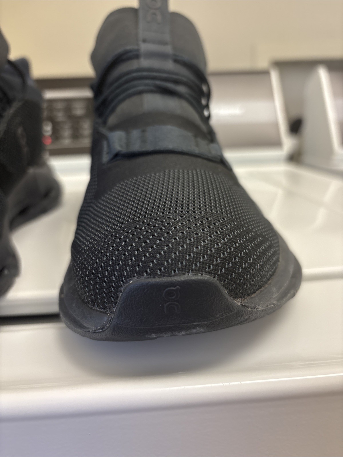 Size 10.5 - ON Cloudnova Black Eclipse - image 10