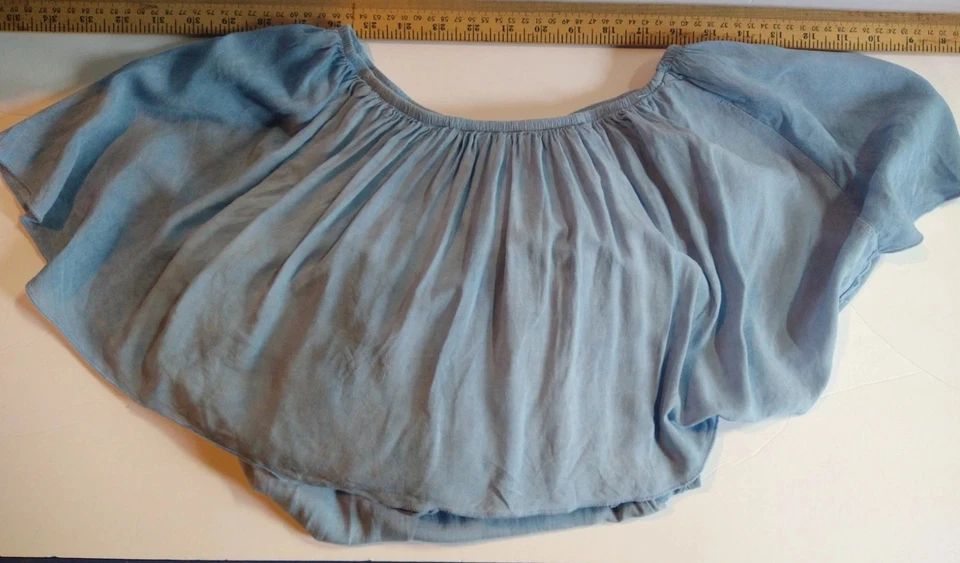 Mono Elan culotte pantalón corto con volantes fuera del hombro azul talla M Boho Fairy Foto 4 de 4