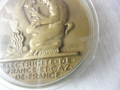 ANCIENNE MÉDAILLE EN Bronze Électricité Et Gaz De France Signée H