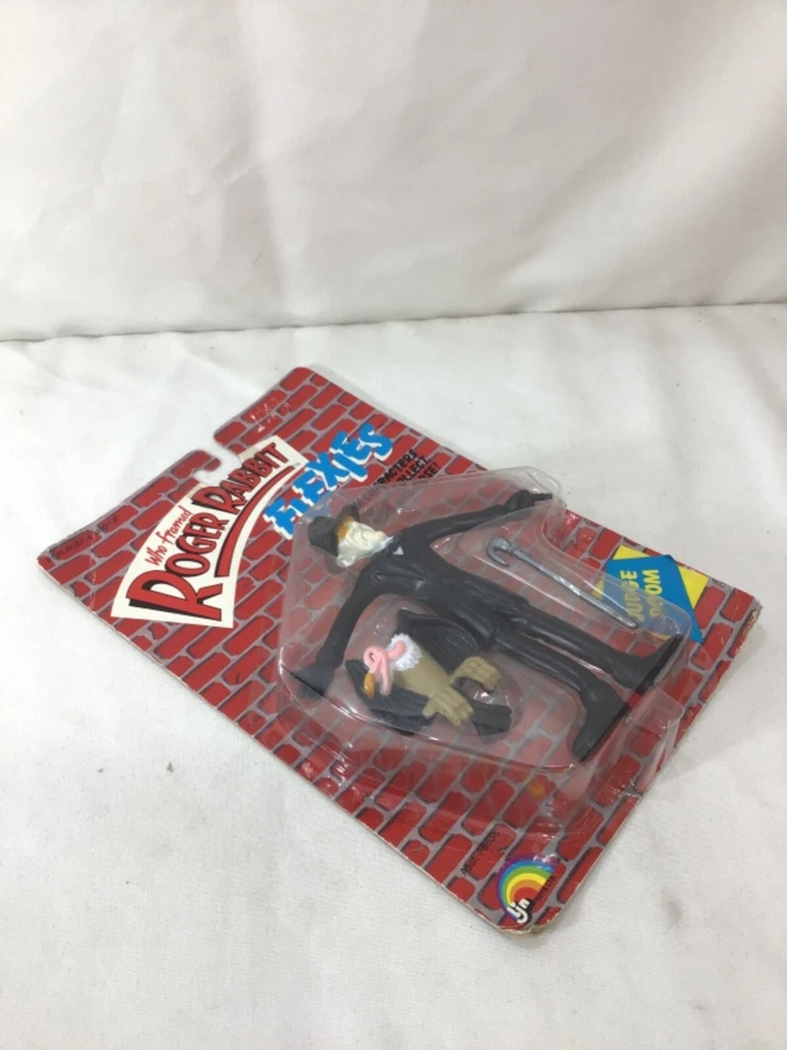 1988 LJN Who Framed Roger Rabbit Flexies Judge Doom Figure MOC Carded Sealed Foto 3 de 4