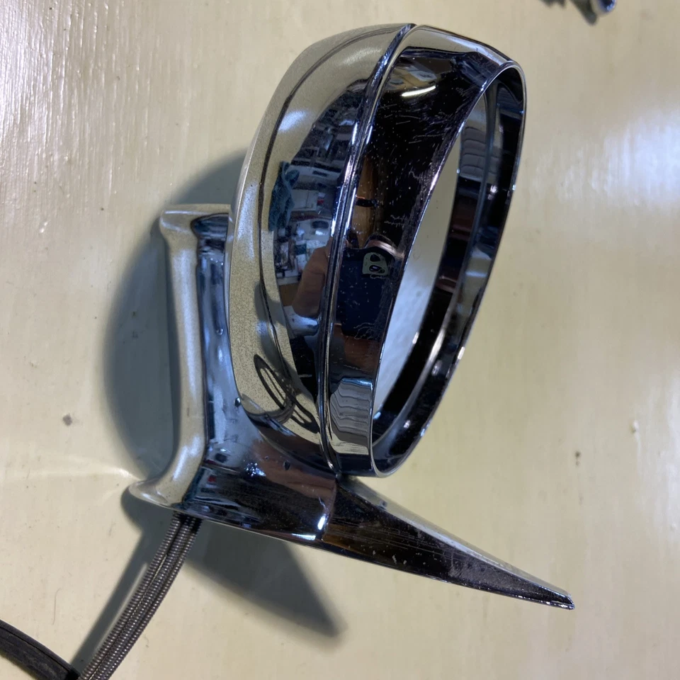 1961 1962 Pontiac Catalina Bonneville Gran Prix Remote Control Fender Mirror - Image 2 of 4