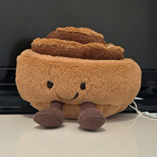 Jellycat Amuseables Cinnamon Bun New With Tags
