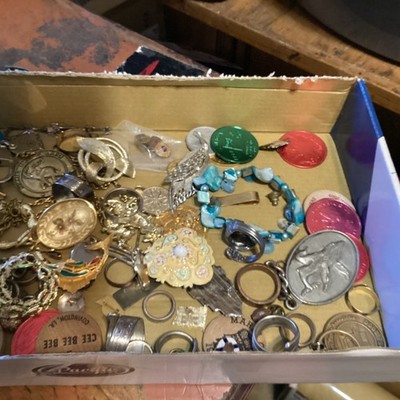 2 lbs. 11.5Pounds Unsorted Huge Lot  Vintage Now Junk & Wear Resell 