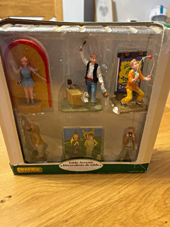 Lemax Village Collection Resin Miniature Figurines Set of 5 Painted Boxed