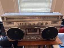 Radio Sharp GT 318 Radio Cassette Player Smoke-Free House Everything Works.Japan