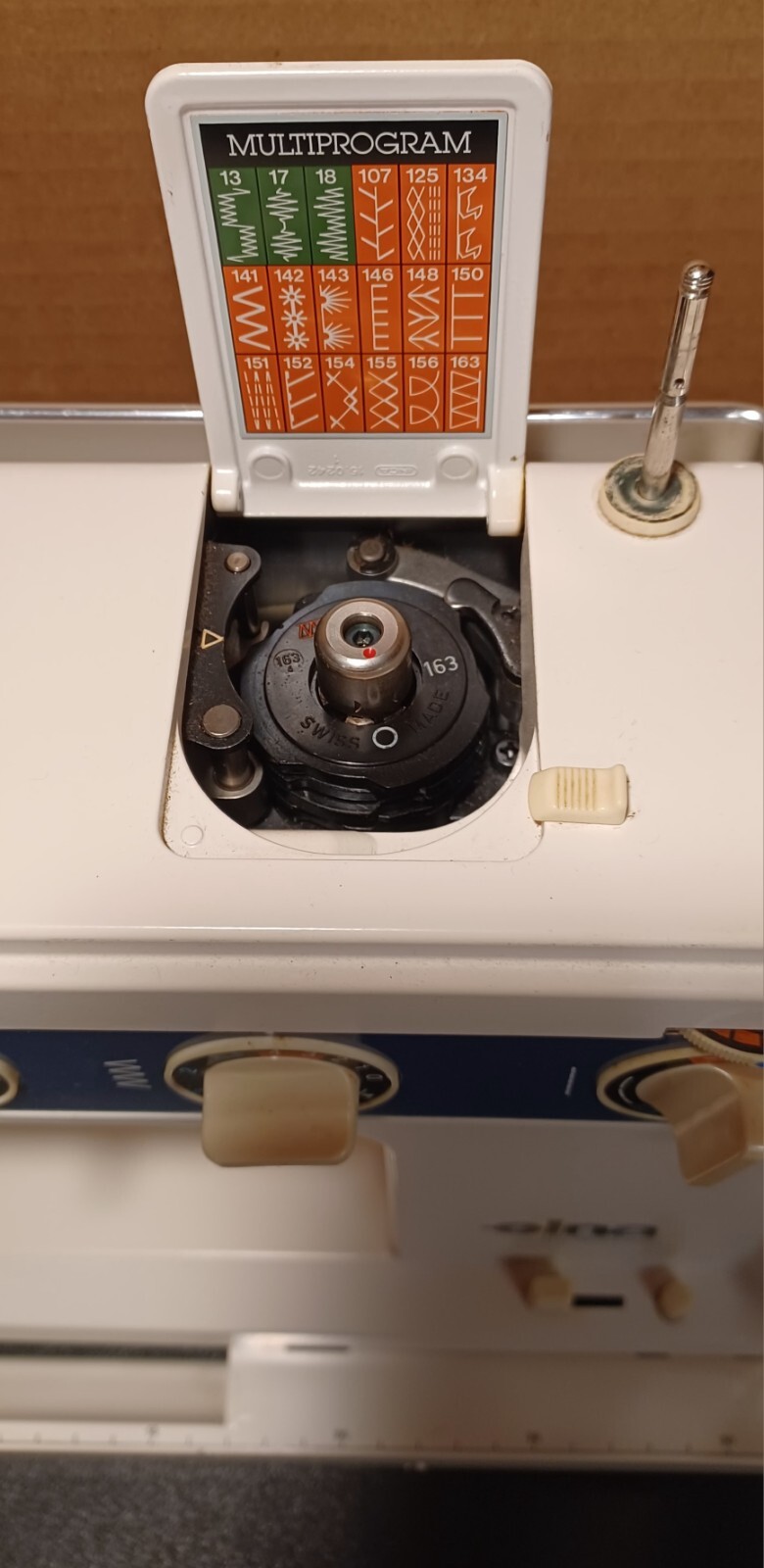 elna Air Electronic SU Type 69 MultiProgram Swiss Sewing Machine 390B