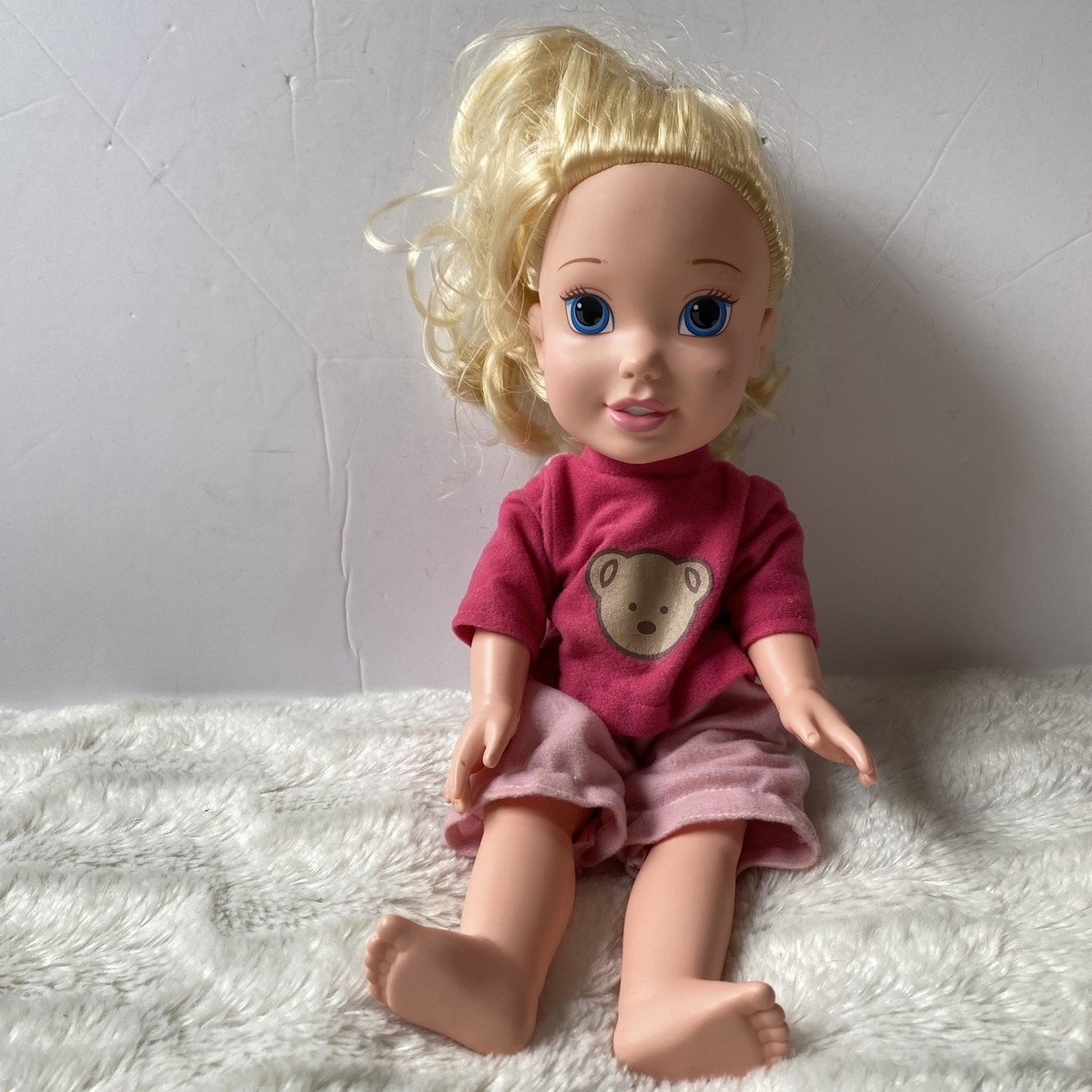 Disney Princess Kids Bright Complexion Blonde Hair Blue Eyes 12