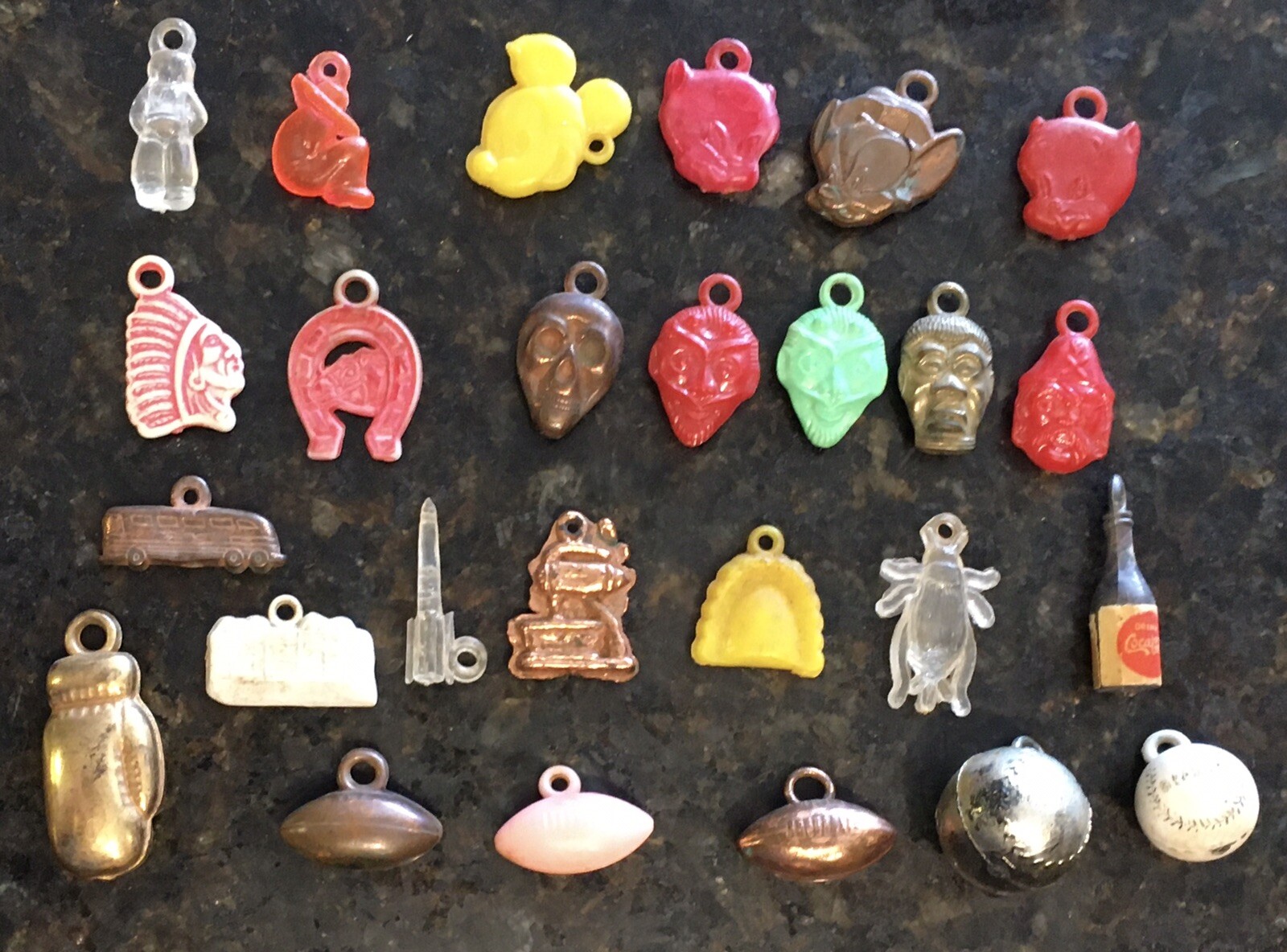 26 Sports Porky Mickey Chief Coke Face Cracker Jack Vending 26 Sports Porky Mickey Chief Coke Face Cracker Jack Vending