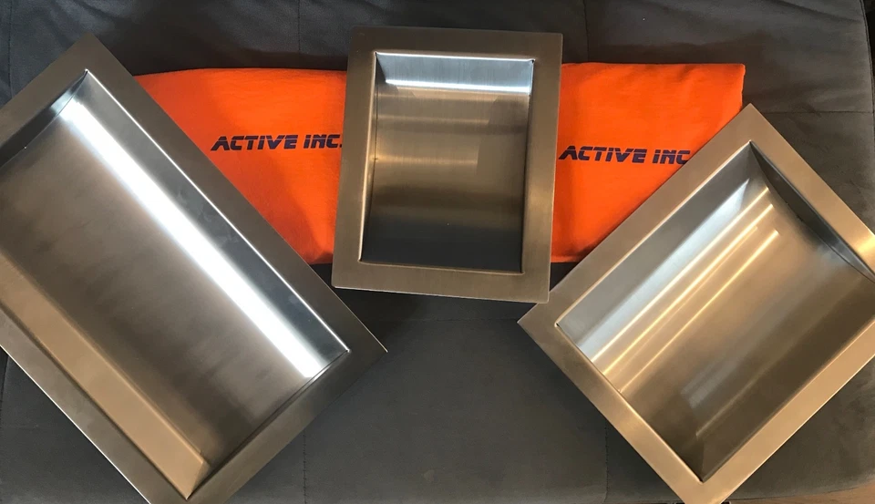 Bandeja desplegable de acero inoxidable, acabado cepillado, 12" (ancho) x 10" (d) Foto 4 de 4