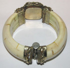 Vintage Antique Pull Pin Hinged Bangle Bracelet Light Beige Cream Purple Stone — photo 2