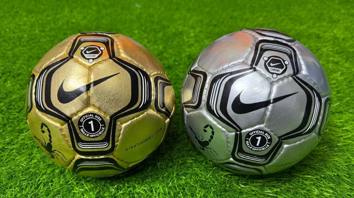 Nike Mini Chrome Scorpion || Official Match Football | Ultra Rear
