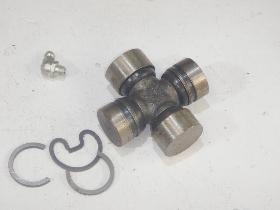 Jeep CJ-3B Jeepster Commando J Series NOS U-Joint 937340 FREE SHIP - Image 2 of 4