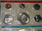 1974 US MINT UNCIRCULATED COIN SET P D S-NECELY TONED & SHINY!! — photo 3
