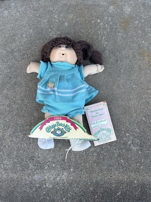 1984 Cabbage Patch Kid Doll w/ Birth Certificate & Outfit Coleco Original