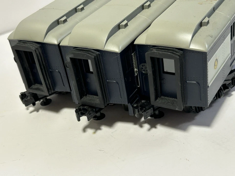 Set of 3 Rail King B &O Madison Cars 30-4150 A B & C in Original Box. TESTED - Image 4 of 4