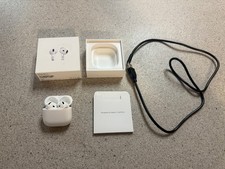 AirPod 4 with USB-C Charging Case 4th generation White W/ WARRANTY 09/2027