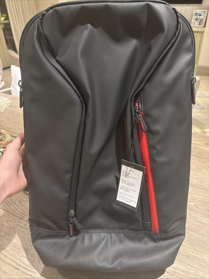 Bolsa/mochila de viaje Porsche Urban 2 en 1 Foto 2 de 4