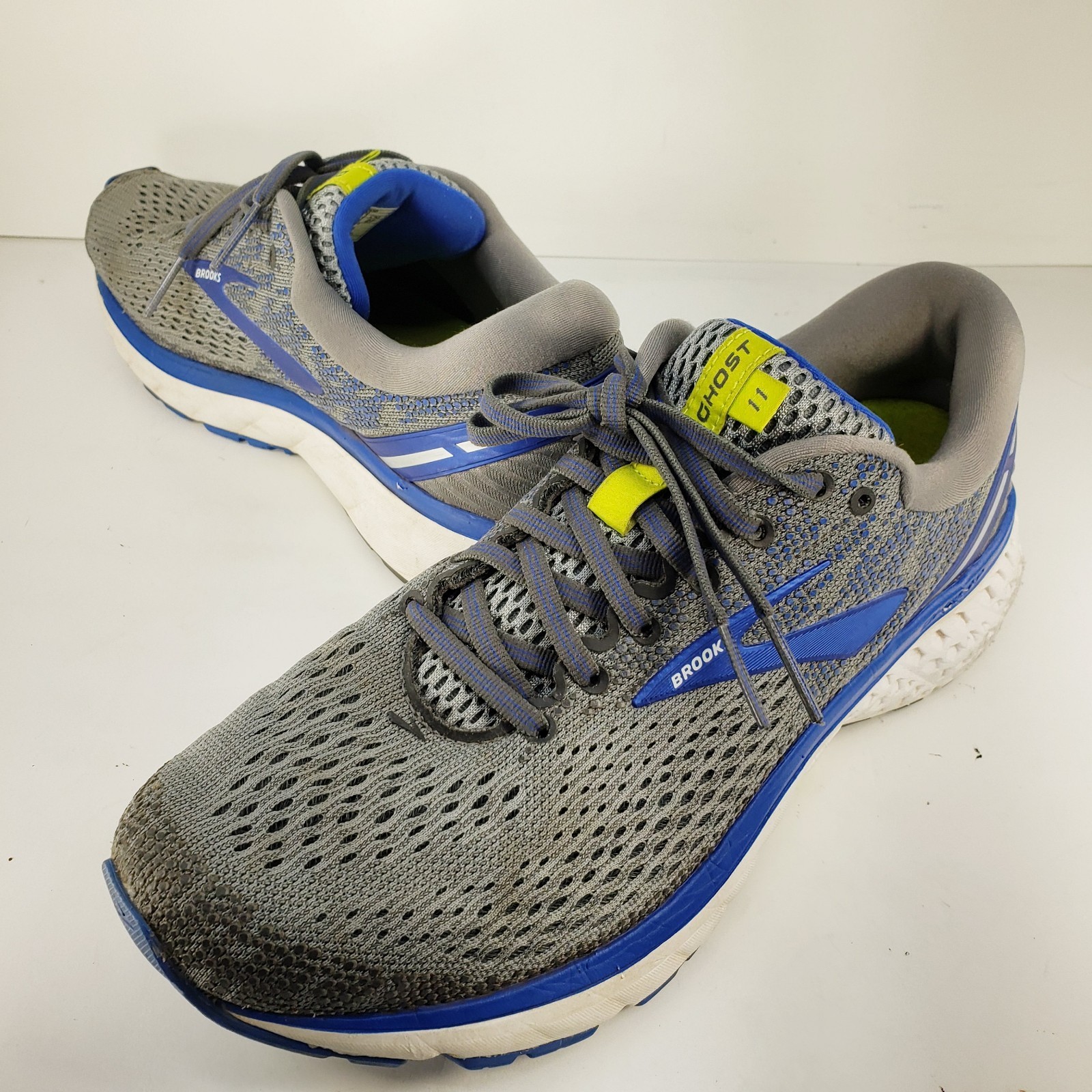 SAOLA Scarpe da corsa Brooks Ghost 11 uomo 9M grigio blu comode ottime condizioni! Suola No Wear